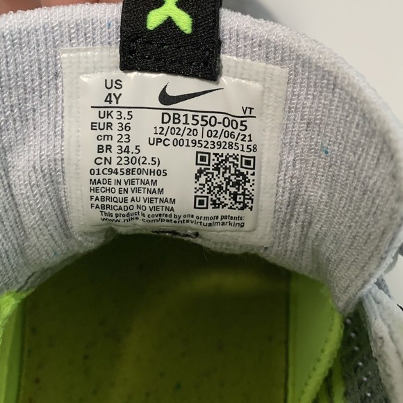 Nike Air Vapormax Flyknit Youth Shoes Size 4Y Gray Volt Green Sneaker DB1550-005 - Picture 8 of 8